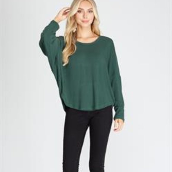 She + Sky Batwing Sweatshirt in Emerald Green - Picture 3 of 10
